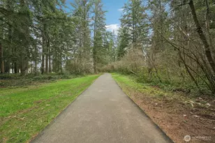 12804 NE 8th Pl, Vancouver, WA 98684 - Photo 35