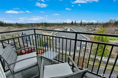 1880 25th Avenue NE #314, Issaquah, WA 98029 - Photo 9