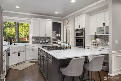 1741 267th Court SE, Sammamish, WA 98075 - Photo 9