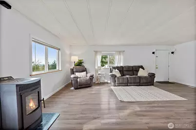 10411 238th Street E, Graham, WA 98338 - Photo 7