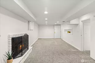 11513 Palatine Ave N, Seattle, WA 98133 - Photo 29