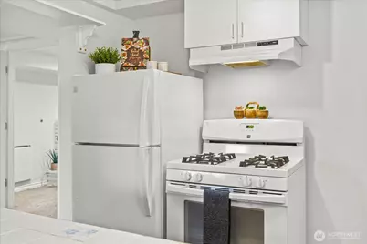 11513 Palatine Avenue N, Seattle, WA 98133 - Photo 33