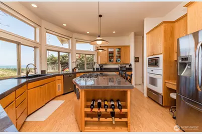 110 Sea Bluff Lane, Port Angeles, WA 98362 - Photo 11