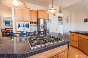 110 Sea Bluff Ln, Port Angeles, WA 98362 - Photo 9