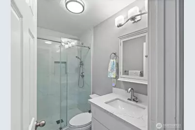 12026 NE 99th Lane, Kirkland, WA 98033 - Photo 17