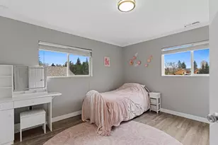 12026 NE 99th Ln, Kirkland, WA 98033 - Photo 15