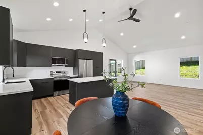 1215 Rolling Hills Drive, Port Angeles, WA 98363 - Photo 9