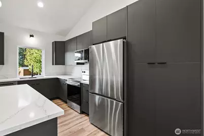 1215 Rolling Hills Drive, Port Angeles, WA 98363 - Photo 15