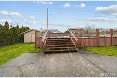 425 Rosewood Drive, Buckley, WA 98321 - Photo 17