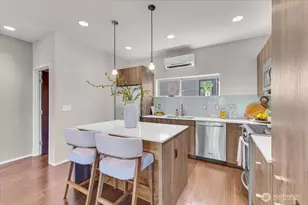 3001 60th Ave SW, Seattle, WA 98116 - Photo 15