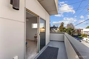 3001 60th Ave SW, Seattle, WA 98116 - Photo 31