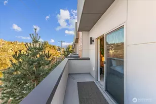 3001 60th Ave SW, Seattle, WA 98116 - Photo 33