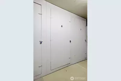 4525 S Henderson Street #102, Seattle, WA 98118 - Photo 33