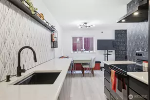 4525 S Henderson St, Seattle, WA 98118 - Photo 3