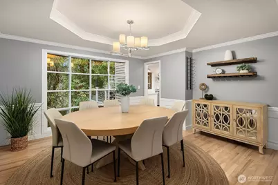 4679 238th Way SE, Sammamish, WA 98029 - Photo 9