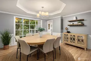 4679 238th Way SE, Sammamish, WA 98029 - Photo 9