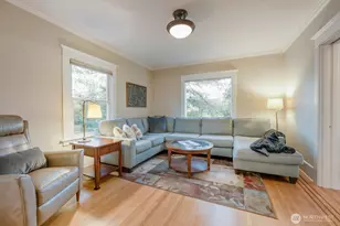 2830 33rd Ave S, Seattle, WA 98144 - Photo 5