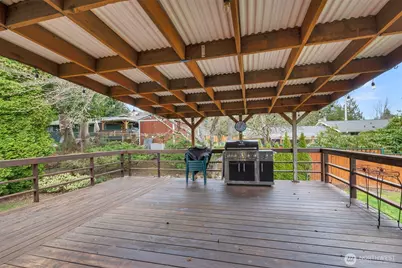 19332 53rd Avenue NE, Lake Forest Park, WA 98155 - Photo 25