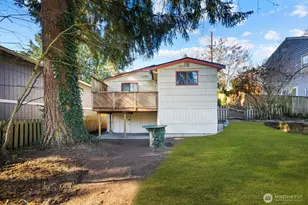 14044 Lenora Pl N, Seattle, WA 98133 - Photo 13