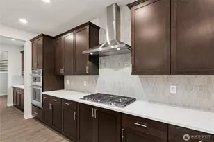 10538 135th Pl SE, Kirkland, WA 98033 - Photo 3