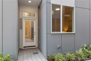 9518 Interlake Ave N, Seattle, WA 98103 - Photo 5