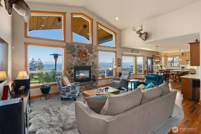 1433 Country Club Drive, Camano Island, WA 98282 - Photo 5