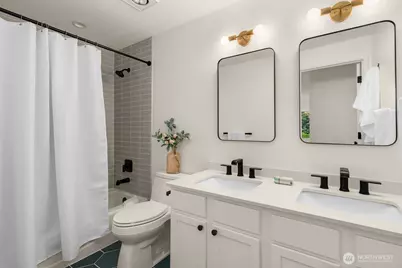 10703 NE 53rd Street, Kirkland, WA 98033 - Photo 29