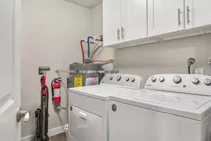 21404 46th Pl W, Mountlake Terrace, WA 98043 - Photo 11