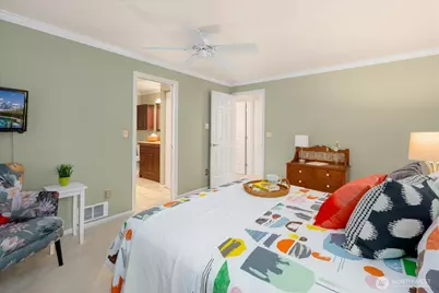 15907 NE 40th Way #32A, Redmond, WA 98052 - Photo 19