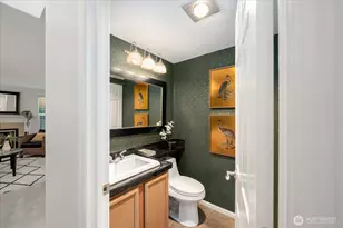 15907 NE 40th Way, Redmond, WA 98052 - Photo 13