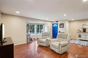 11404 208th Ave E, Bonney Lake, WA 98391 - Photo 3