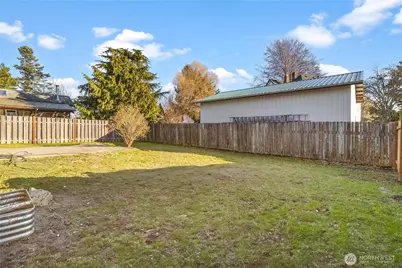 2525 Monroe Street, Bellingham, WA 98225 - Photo 17