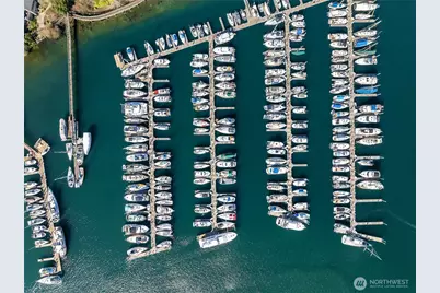 141 Parfitt Way SW #B41, Bainbridge Island, WA 98110 - Photo 11