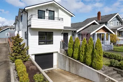 132 NE 52nd Street, Seattle, WA 98105 - Photo 1