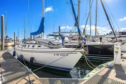 141 Parfitt Way SW #C39, Bainbridge Island, WA 98110 - Photo 1