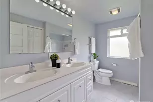 11027 Auburn Ave S, Seattle, WA 98178 - Photo 17