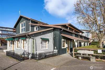 141 Parfitt Way SW #C36, Bainbridge Island, WA 98110 - Photo 23