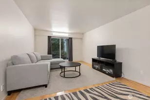 14665 NE 34th St, Bellevue, WA 98007 - Photo 9