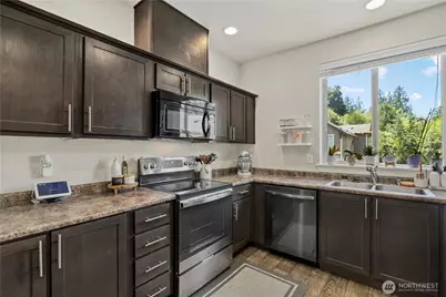 1900 Weaver Road #L102, Snohomish, WA 98290 - Photo 9