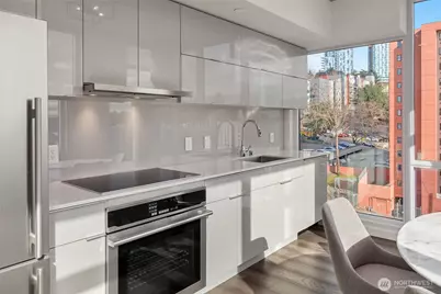 450 S Main St #806, Seattle, WA 98104 - Photo 7