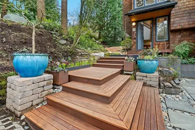 373 Mount Defiance Circle SW, Issaquah, WA 98027 - Photo 3