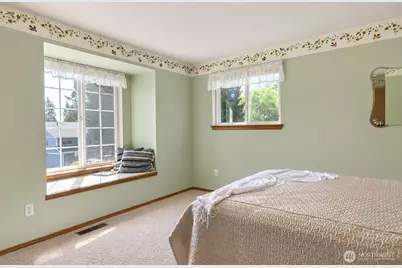 4819 Charmont Lane NE, Bremerton, WA 98310 - Photo 17