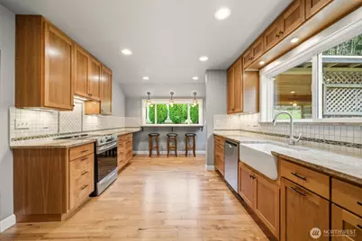 3554 Old Pacific Highway S, Kelso, WA 98626 - Photo 3