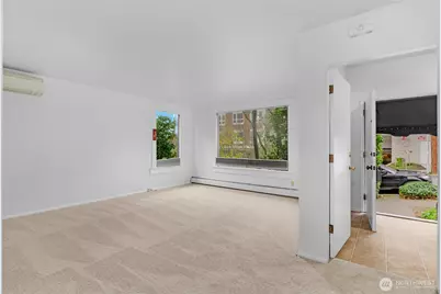 708 Warren Avenue N, Seattle, WA 98109 - Photo 7