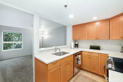 15249 Sunwood Boulevard #A3, Tukwila, WA 98188 - Photo 13