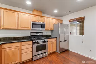 4122 214th St SW, Mountlake Terrace, WA 98043 - Photo 11