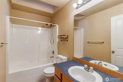 4122 214th Street SW #D, Mountlake Terrace, WA 98043 - Photo 21