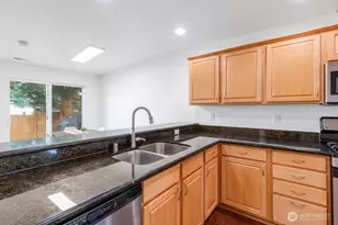 4122 214th St SW, Mountlake Terrace, WA 98043 - Photo 11