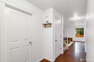 4122 214th St SW, Mountlake Terrace, WA 98043 - Photo 5