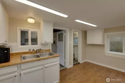 150 Hardie Avenue SW #1-6, Renton, WA 98057 - Photo 19